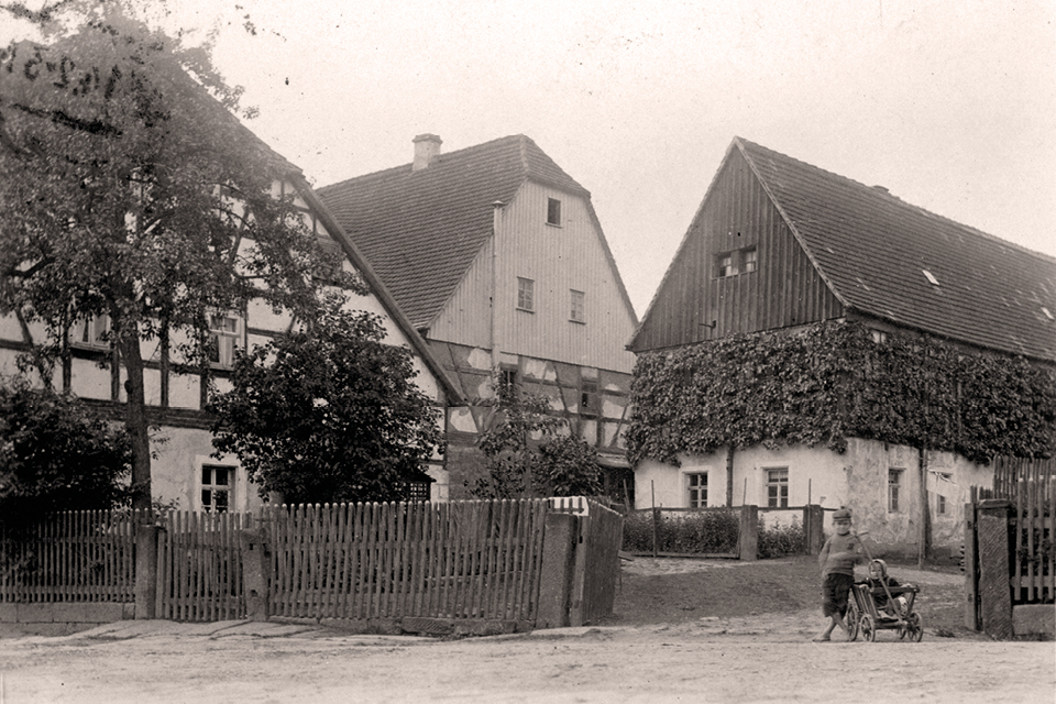 Farmhouses and half-timbered buildings dominate the village. © Museen Tempelhof-Schöneberg/archive